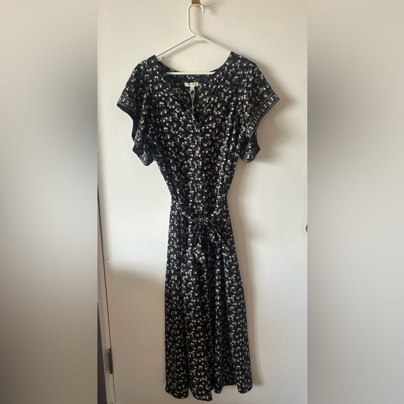 Max Studio (Nordstrom) Crepe Short-Sleeve Floral Jumpsuit - NWT - Picture 2 of 6